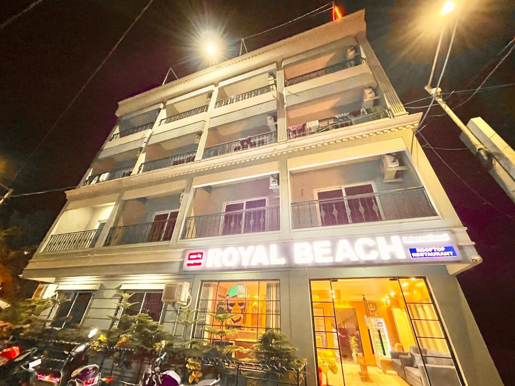 Hotel Rb International ! Puri Near-Sea-Beach-And-Temple Fully-Air-Conditioned-Hotel With-Lift-And-Card Payment Accepted-Parking-Facility, Best Hotel In Puri Buitenkant foto