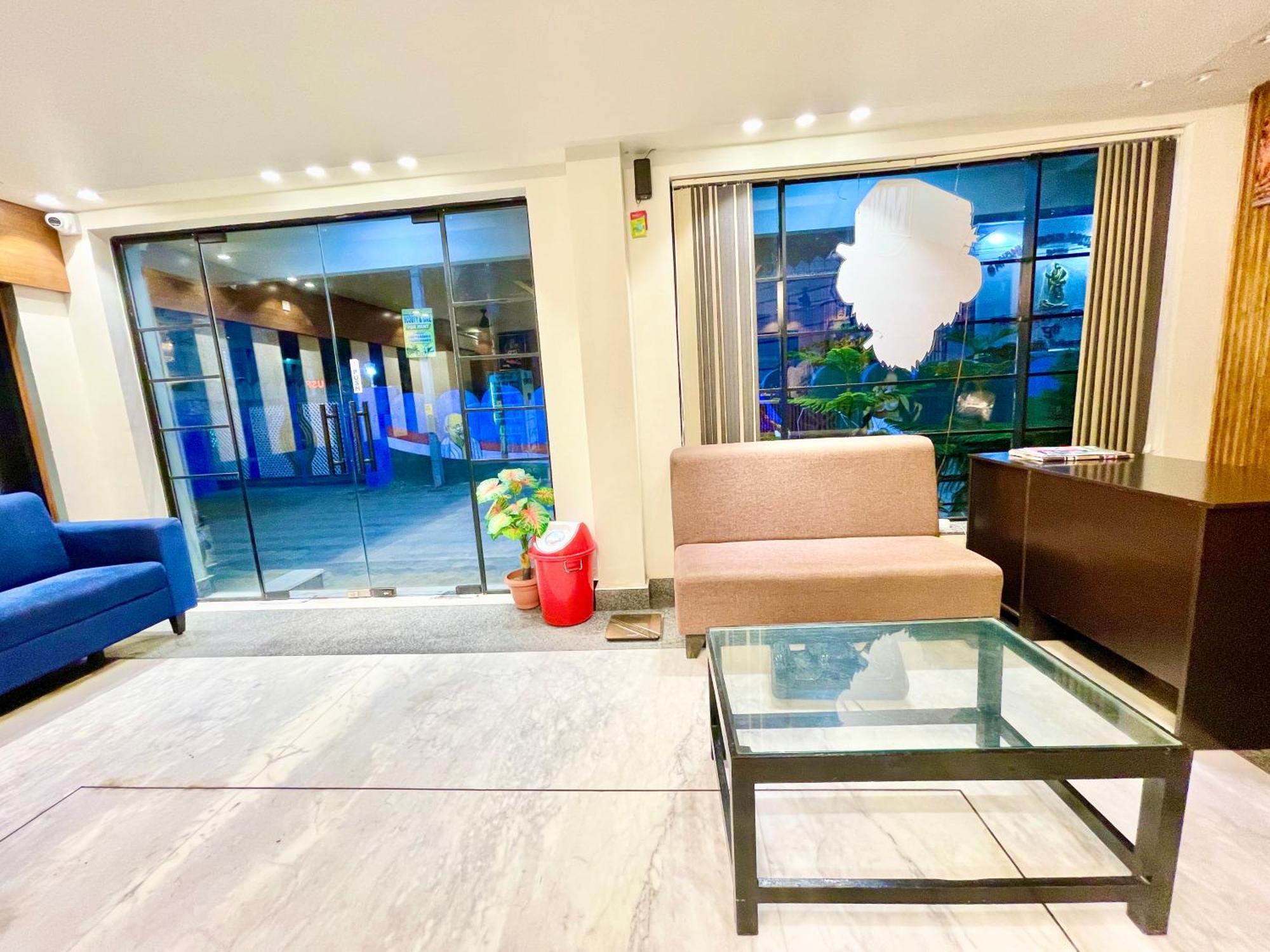 Hotel Rb International ! Puri Near-Sea-Beach-And-Temple Fully-Air-Conditioned-Hotel With-Lift-And-Card Payment Accepted-Parking-Facility, Best Hotel In Puri Buitenkant foto