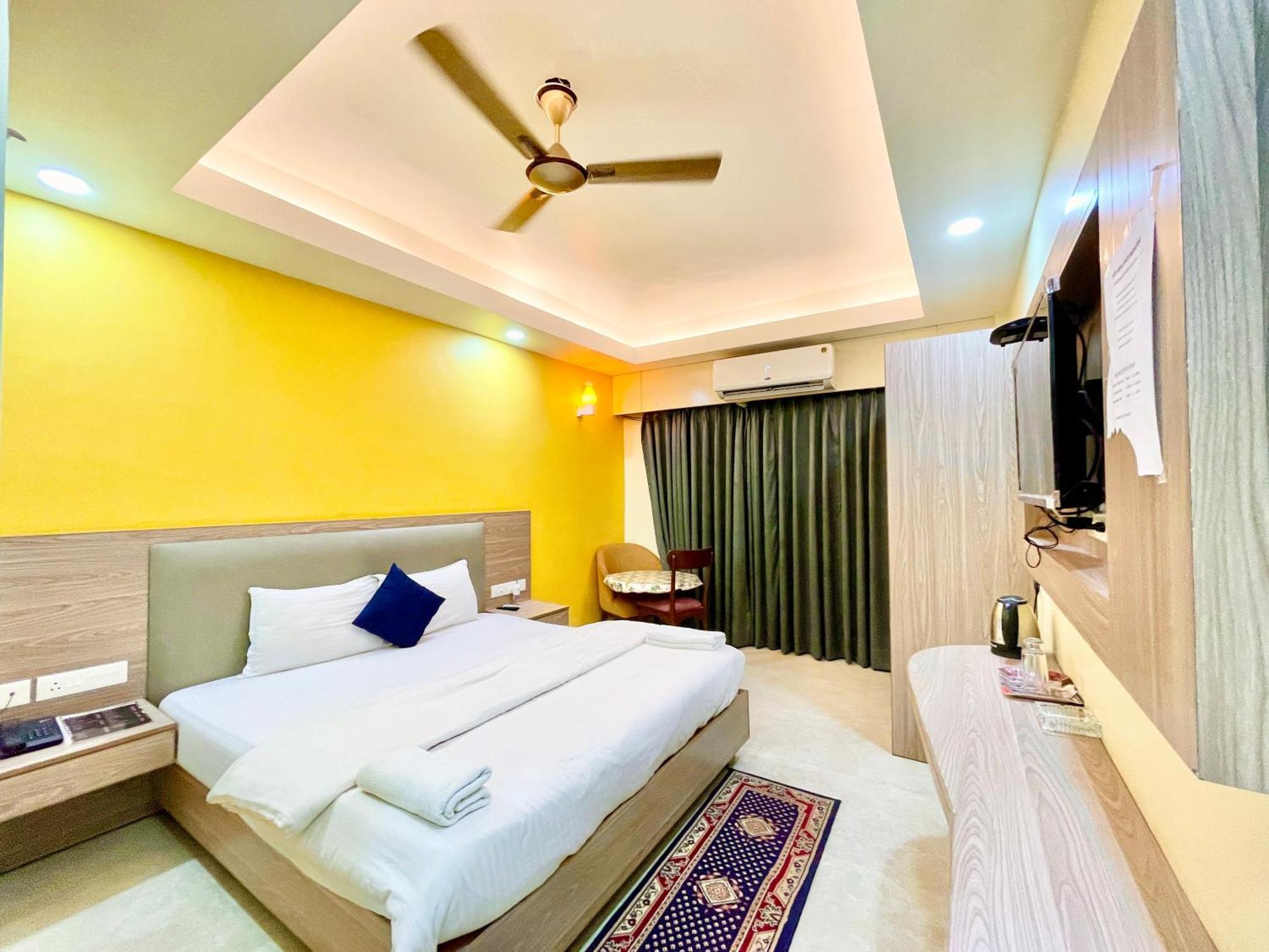Hotel Rb International ! Puri Near-Sea-Beach-And-Temple Fully-Air-Conditioned-Hotel With-Lift-And-Card Payment Accepted-Parking-Facility, Best Hotel In Puri Buitenkant foto
