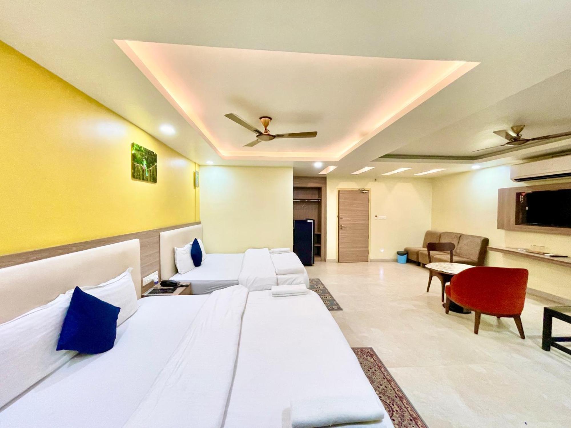 Hotel Rb International ! Puri Near-Sea-Beach-And-Temple Fully-Air-Conditioned-Hotel With-Lift-And-Card Payment Accepted-Parking-Facility, Best Hotel In Puri Buitenkant foto
