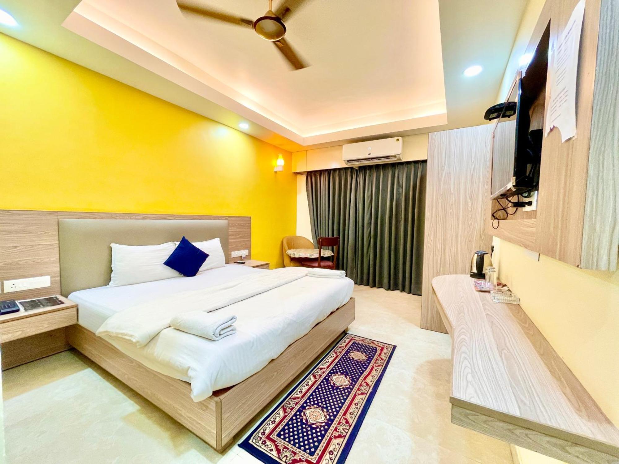 Hotel Rb International ! Puri Near-Sea-Beach-And-Temple Fully-Air-Conditioned-Hotel With-Lift-And-Card Payment Accepted-Parking-Facility, Best Hotel In Puri Buitenkant foto