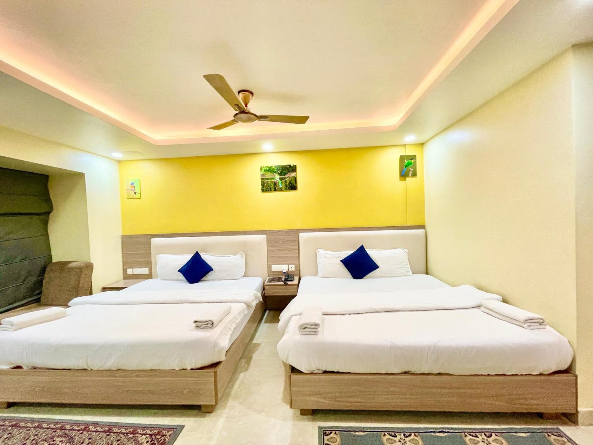 Hotel Rb International ! Puri Near-Sea-Beach-And-Temple Fully-Air-Conditioned-Hotel With-Lift-And-Card Payment Accepted-Parking-Facility, Best Hotel In Puri Buitenkant foto