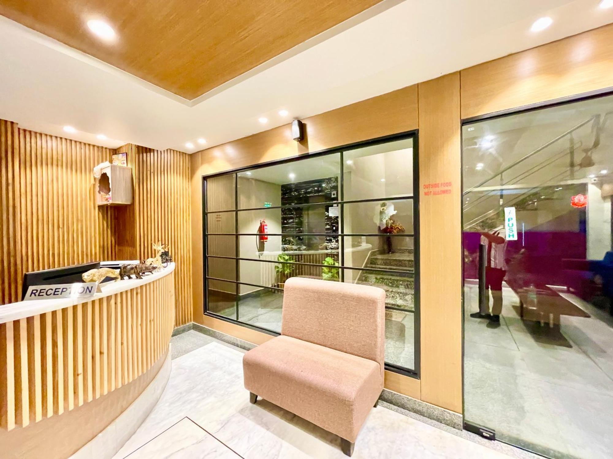Hotel Rb International ! Puri Near-Sea-Beach-And-Temple Fully-Air-Conditioned-Hotel With-Lift-And-Card Payment Accepted-Parking-Facility, Best Hotel In Puri Buitenkant foto